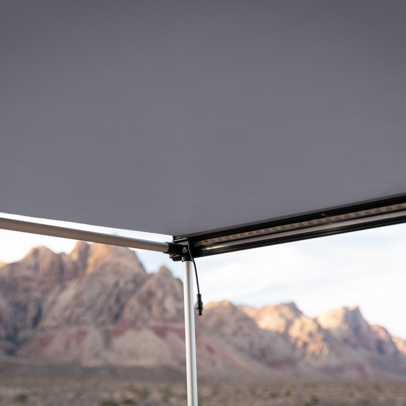 Traverse Solar Eclipse Pro Retractable Awning